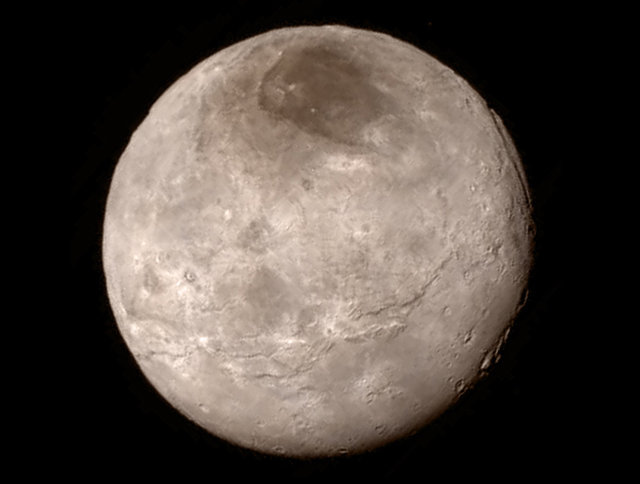 Photo of Charon taken by the New Horizons space probe on July 13, 2015 (Photo NASA-JHUAPL-SwRI)