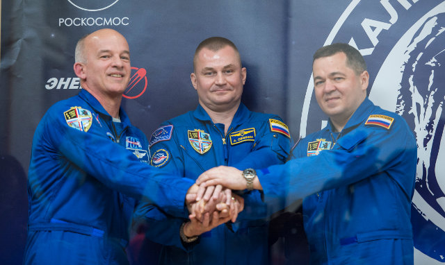 Jeff Williams, Alexey Ovchinin and Oleg Skripochka on March 17, 2016 (Photo NASA/Aubrey Gemignani)