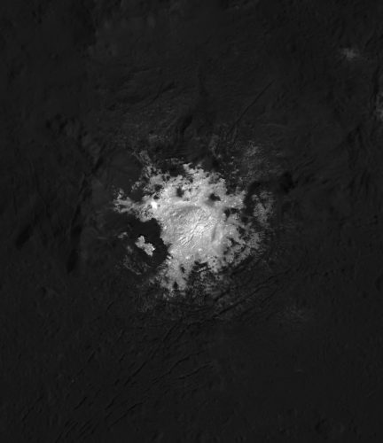 Cerealia Facula in Occator Crater (Image NASA/JPL-Caltech/UCLA/MPS/DLR/IDA)