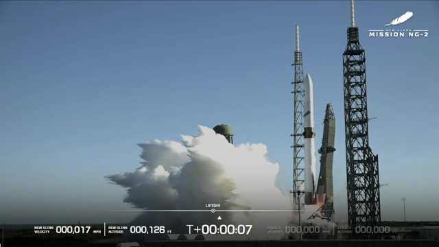 The ESCAPADE twin probes blasting off atop a New Glenn rocket (Image courtesy Blue Origin)