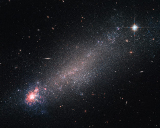 NGC 4861 (Image ESA/Hubble & NASA)