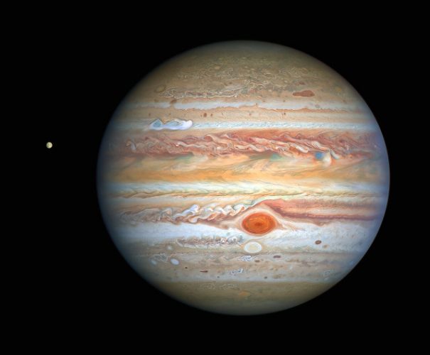 Jupiter and Europa seen by Hubble (Image NASA, ESA, A. Simon (Goddard Space Flight Center), and M. H. Wong (University of California, Berkeley) and the OPAL team.)