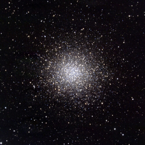 The globular cluster M14 (Image NOIRLab/NSF/AURA)
